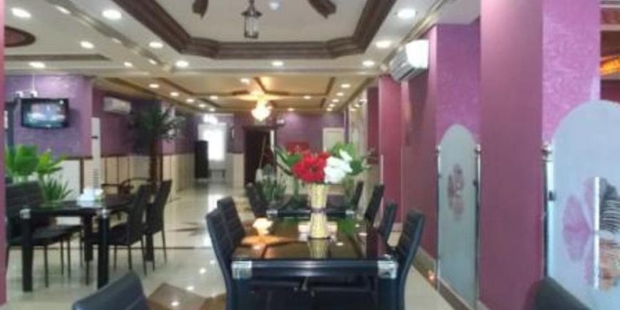 Arabian Palm Hotel